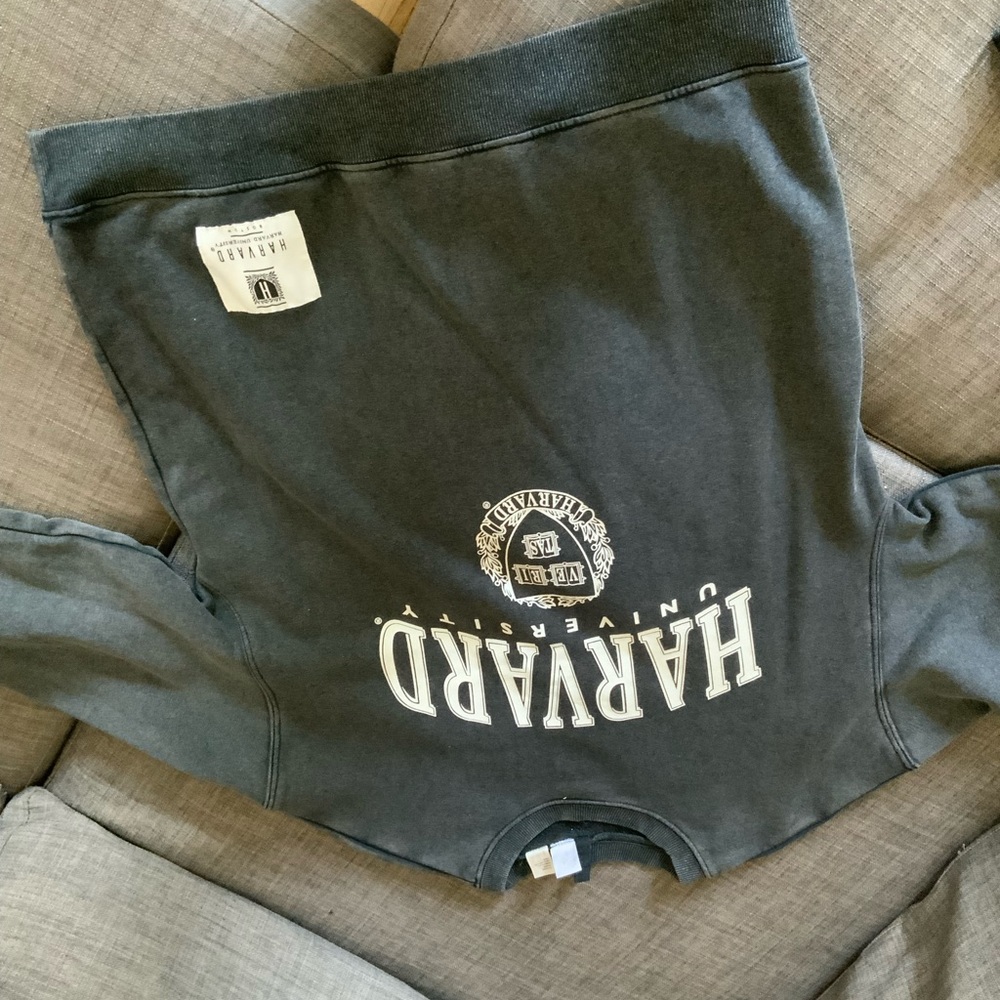 Unisex sweatshirt